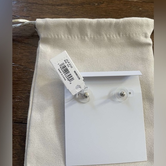 Kendra Scott-Jolie Stud Dichroic glass/silver earrings-NWT - Picture 8 of 10